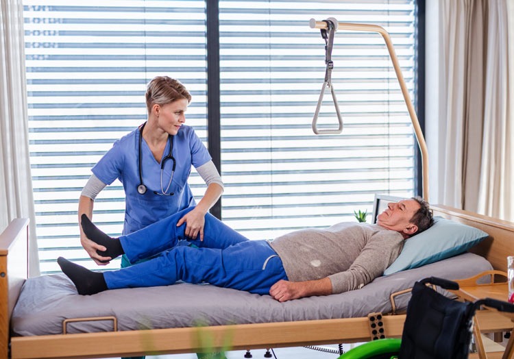  Thấp khớp cấp độ 4 có thể khiến bệnh nhân mất khả năng hoạt động
