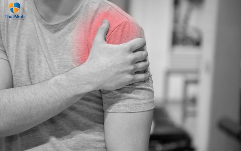  Ảnh hưởng của khớp vai kêu lục cục đối với sức khỏe