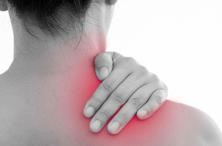  Đau cổ bên phải là gì?