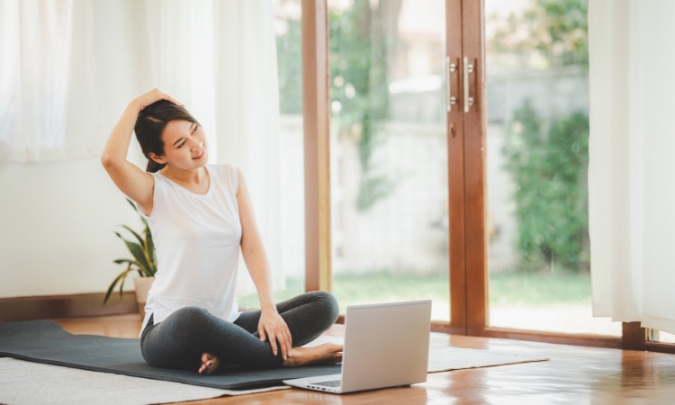  Nên cân nhắc tập các bài tập cải thiện đốt sống cổ nếu bạn có bệnh lý nền