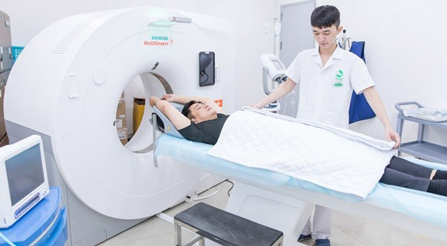 Hẹp Ống Sống Là Gì? Có Nguy Hiểm Không? Cách Điều Trị